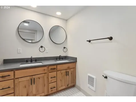 609 W 13th Street The Dalles OR 97058