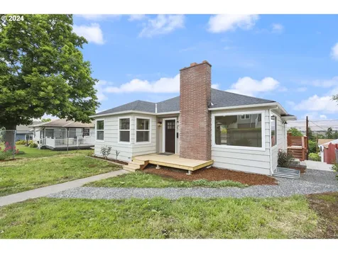 609 W 13th Street The Dalles OR 97058