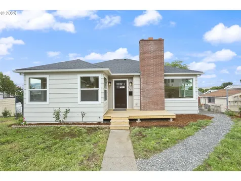 609 W 13th Street The Dalles OR 97058