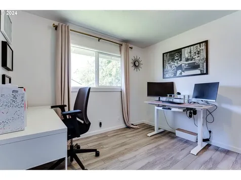 3964 N Clarey Street Eugene OR 97402