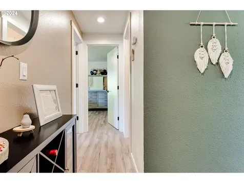 3964 N Clarey Street Eugene OR 97402