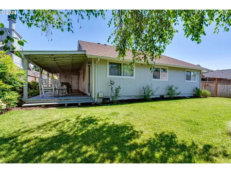 3964 N Clarey Street Eugene OR 97402