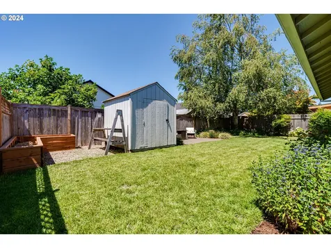 3964 N Clarey Street Eugene OR 97402