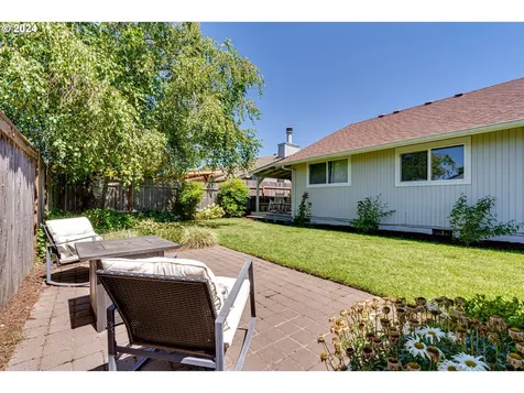 3964 N Clarey Street Eugene OR 97402