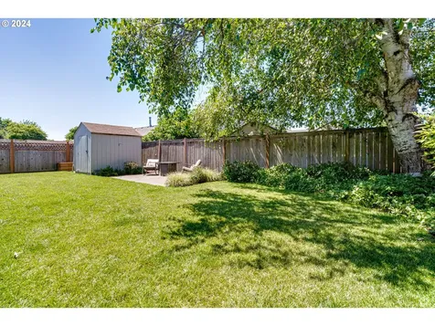 3964 N Clarey Street Eugene OR 97402