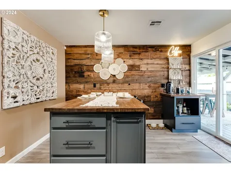 3964 N Clarey Street Eugene OR 97402