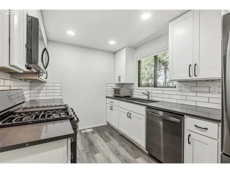 4615 Se 32nd Avenue Portland OR 97202