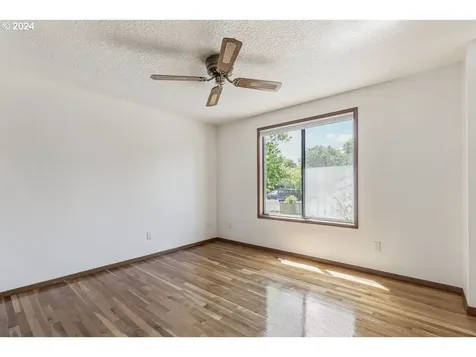 4615 Se 32nd Avenue Portland OR 97202