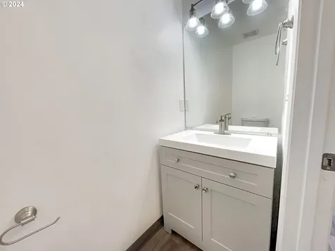 11907 Ne 46th Street Vancouver WA 98682
