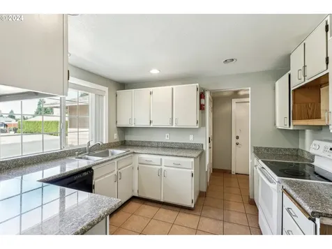 5619 Ne 56th Street Vancouver WA 98661