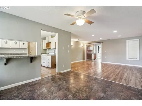 5619 Ne 56th Street Vancouver WA 98661