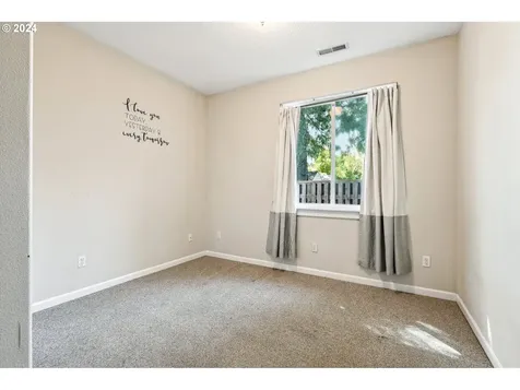 5619 Ne 56th Street Vancouver WA 98661