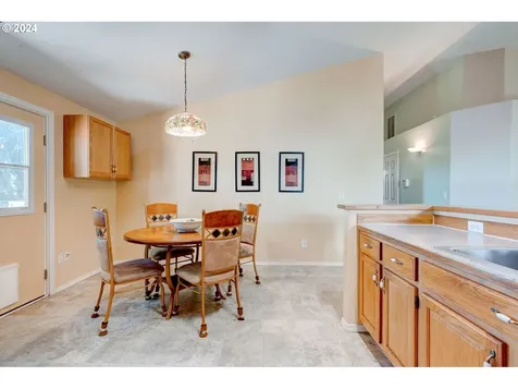 8412 Ne 16th Street Vancouver WA 98664