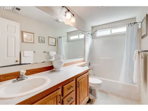 8412 Ne 16th Street Vancouver WA 98664