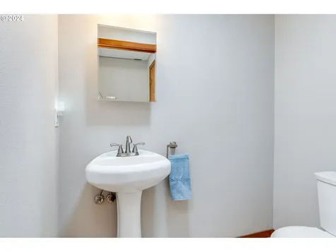 118 Hurn Road Woodland WA 98674