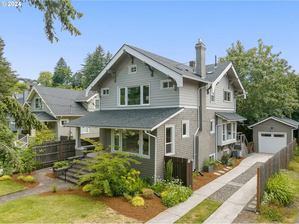 2546 Ne 44th Avenue Portland OR 97213
