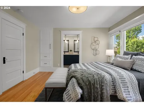 2546 Ne 44th Avenue Portland OR 97213