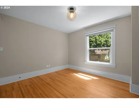 2546 Ne 44th Avenue Portland OR 97213