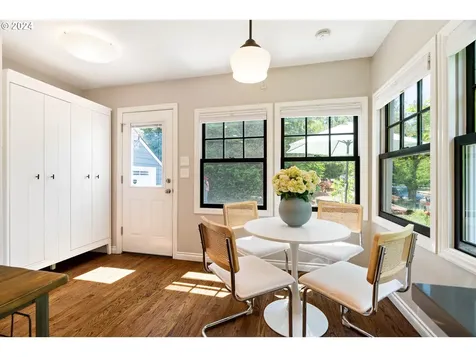 3254 Ne Ainsworth Street Portland OR 97211