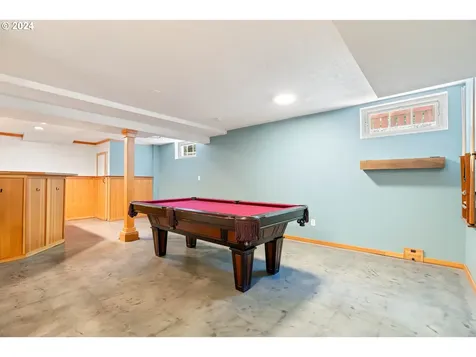 3254 Ne Ainsworth Street Portland OR 97211