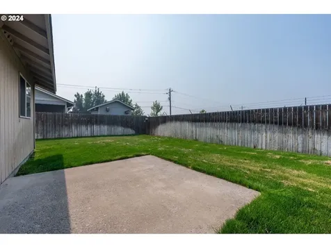 2073 Ne Elk Street Prineville OR 97754