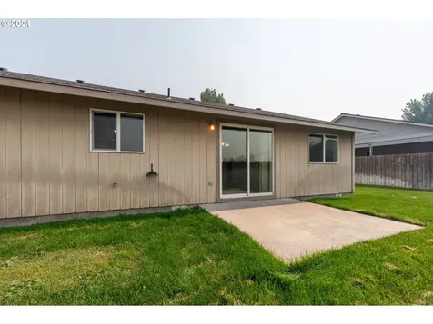 2073 Ne Elk Street Prineville OR 97754