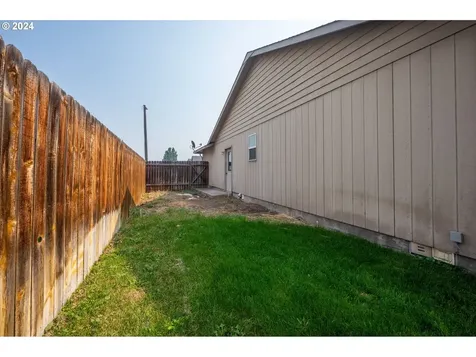 2073 Ne Elk Street Prineville OR 97754