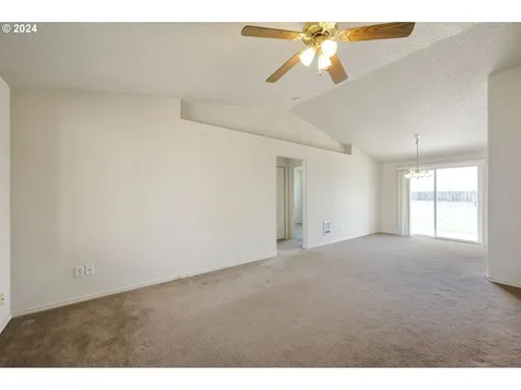 2073 Ne Elk Street Prineville OR 97754