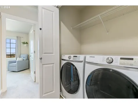 7228 Nw Elise Avenue Portland OR 97229