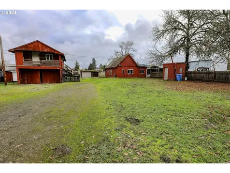 160 Plat M Road Sutherlin OR 97479