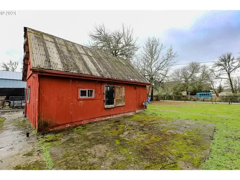 160 Plat M Road Sutherlin OR 97479