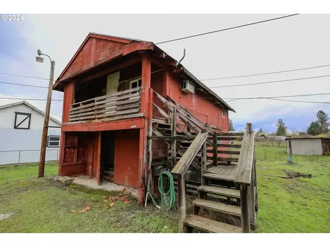 160 Plat M Road Sutherlin OR 97479