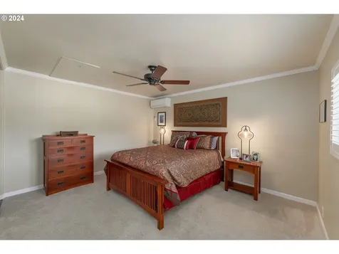 280 Hooten Road Winston OR 97496
