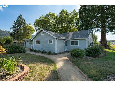 280 Hooten Road Winston OR 97496