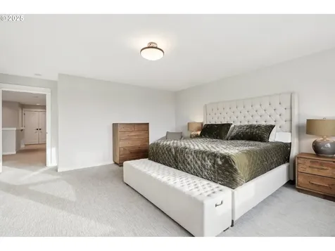 4331 SW Washouga Avenue Portland OR 97239