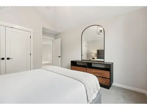 4331 SW Washouga Avenue Portland OR 97239