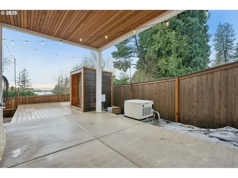 4331 SW Washouga Avenue Portland OR 97239