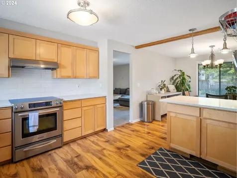 15520 Sw Burntwood Court Beaverton OR 97007