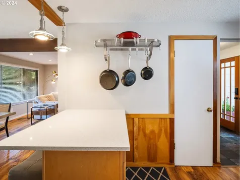 15520 Sw Burntwood Court Beaverton OR 97007