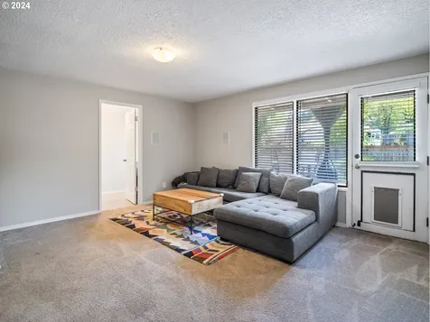 15520 Sw Burntwood Court Beaverton OR 97007