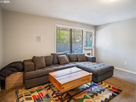15520 Sw Burntwood Court Beaverton OR 97007