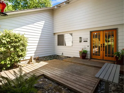15520 Sw Burntwood Court Beaverton OR 97007
