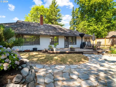 15520 Sw Burntwood Court Beaverton OR 97007