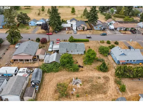 1201 1st Avenue Sweet Home OR 97386