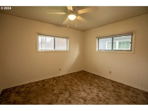 2013 Washington Avenue La Grande OR 97850