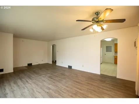 2013 Washington Avenue La Grande OR 97850