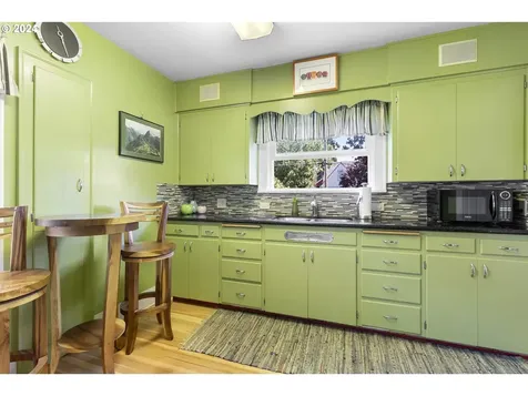 6521 N Kerby Avenue Portland OR 97217