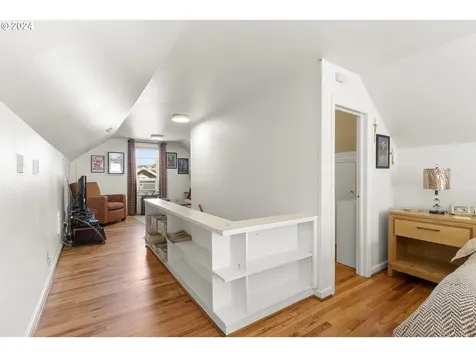 6521 N Kerby Avenue Portland OR 97217