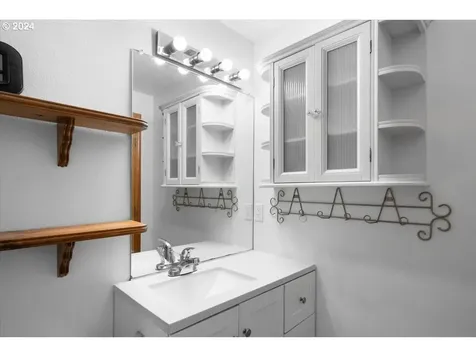 16914 Sw Steele Way Beaverton OR 97006