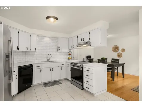 5609 Nw 179th Avenue Portland OR 97229